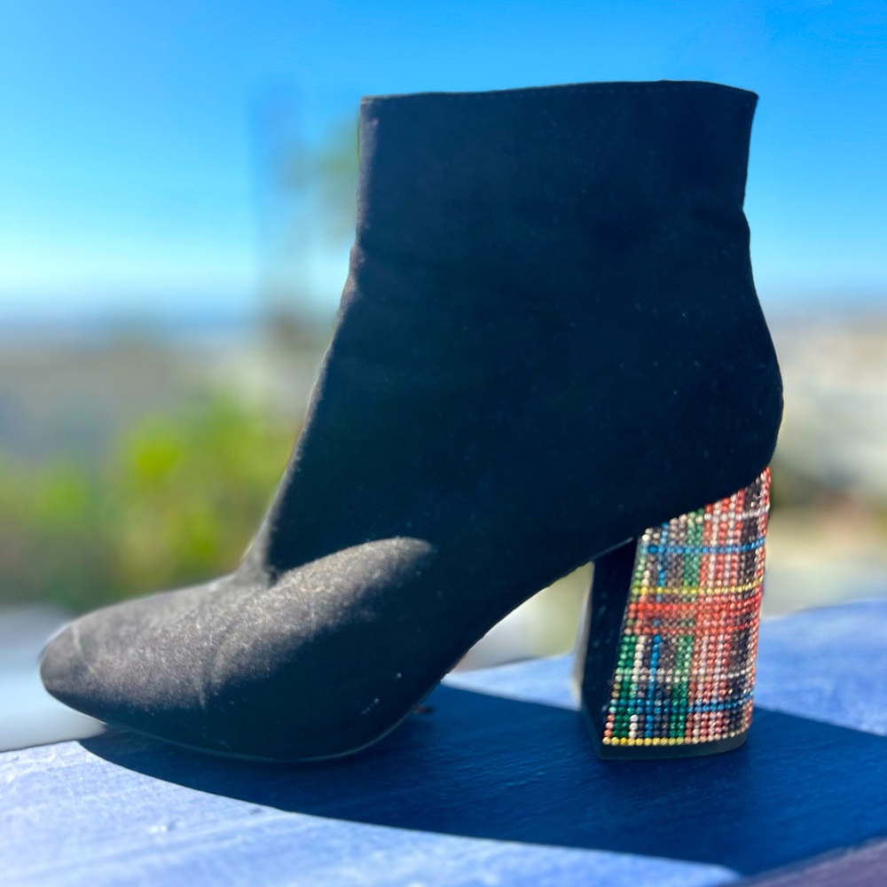 Betsey Johnson plaid heel suede boots 🎄